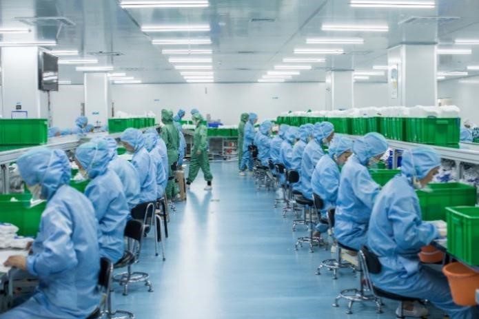 全面时代口罩生产车间 全面时代口罩生产车间