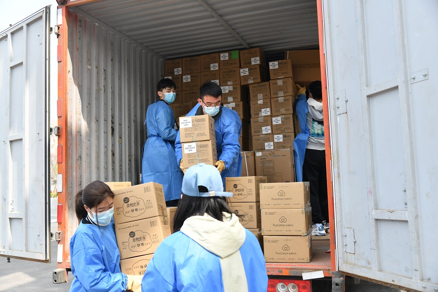 4、校园物资搬运.jpg 4、校园物资搬运.jpg